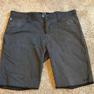 Oakley charcoal grey shorts size 36 slim fit